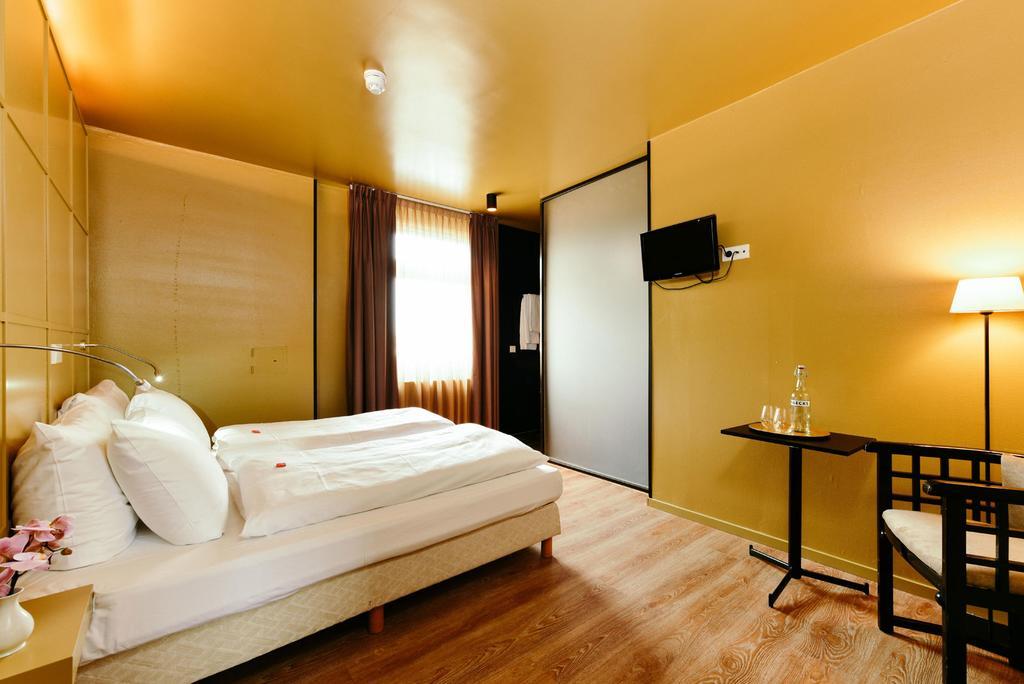 Hotel Raecks Haarlem Exterior foto